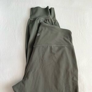 Lululemon - Align High Rise Jogger